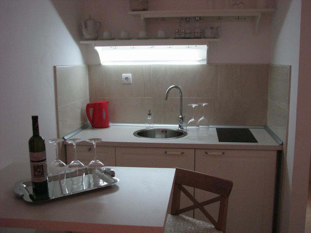 Apartments Blanka Zrnovo الغرفة الصورة