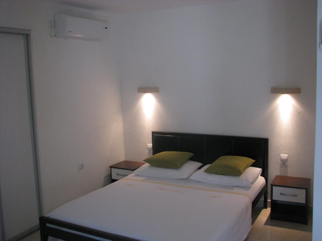 Apartments Blanka Zrnovo الغرفة الصورة