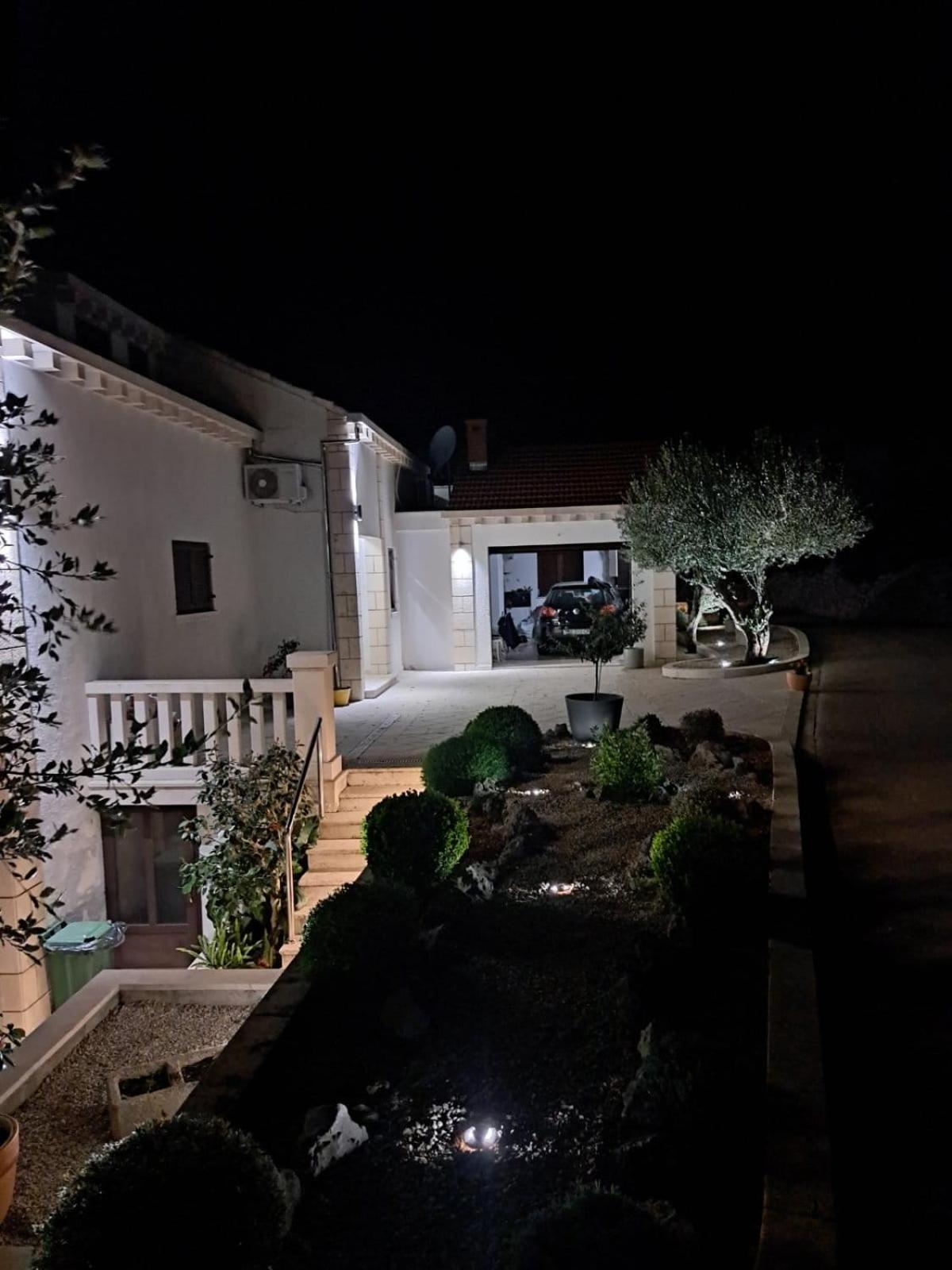 Apartments Blanka Zrnovo المظهر الخارجي الصورة