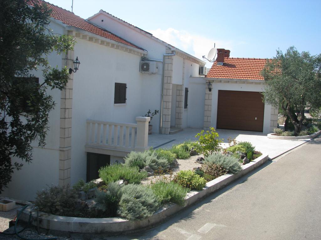 Apartments Blanka Zrnovo المظهر الخارجي الصورة
